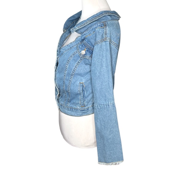 Mustard Seed Cold Shoulder Cropped Jean Jacket Blue Size Small - Picture 5 of 8